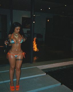 India Love Westbrooks feet photo thumbnail