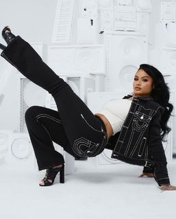 India Love Westbrooks feet photo thumbnail