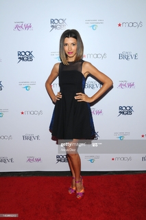 India de Beaufort feet photo 11