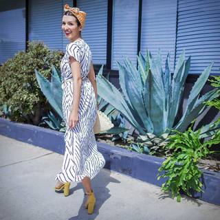 India de Beaufort feet photo 2