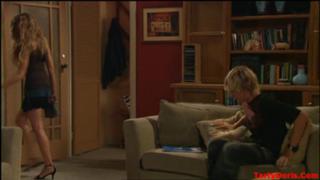 Indiana Evans feet photo thumbnail