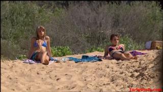 Indiana Evans feet photo thumbnail