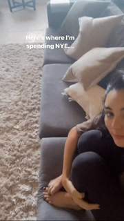 Indiana Massara feet photo thumbnail