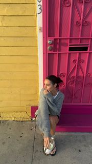 Indiana Massara feet photo thumbnail