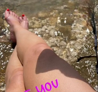 Indira Levak feet photo 9