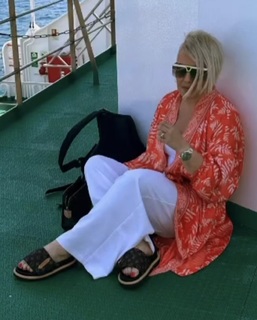 Indira Levak feet photo 13