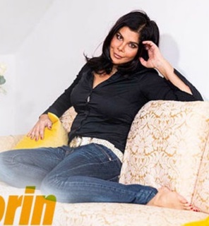 Indira Weiß feet photo 1