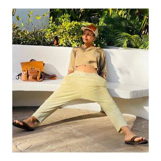 Indya Moore feet photo 7