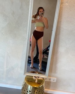 Ines Anioli feet photo thumbnail