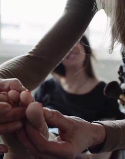 Ines Anioli feet photo thumbnail