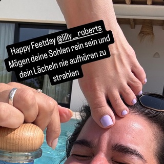 Ines Anioli feet photo thumbnail