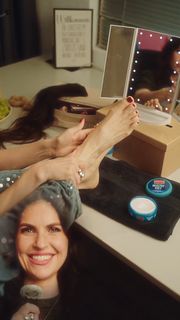 Ines Anioli feet photo thumbnail