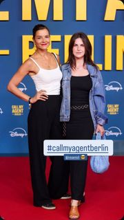 Ines Anioli feet photo thumbnail