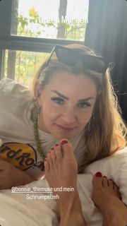 Ines Anioli feet photo 17