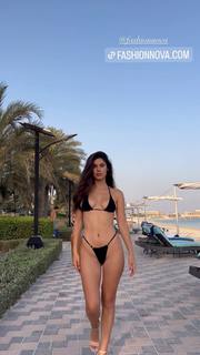 Ines Trocchia feet photo 18