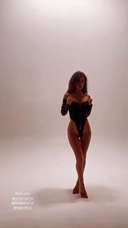Ines Trocchia feet photo 13