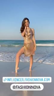 Ines Trocchia feet photo 8