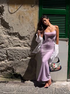 Ines Trocchia feet photo 1