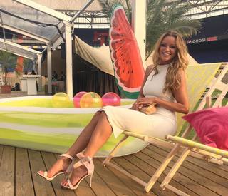 Inge de Bruijn feet photo 1