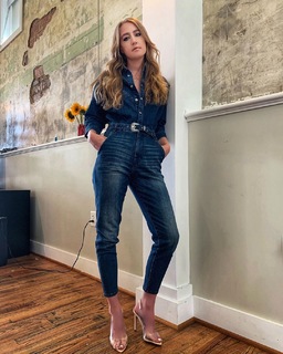 Ingrid Andress feet photo 19