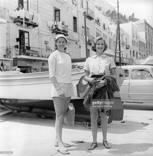 Ingrid Bergman feet photo 16
