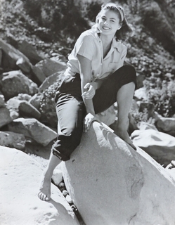 Ingrid Bergman feet photo 10