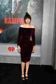 Ingrid Bisu feet photo 3