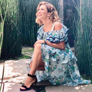 Ingrid Coronado feet photo thumbnail