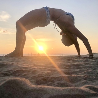 Ingrid Coronado feet photo thumbnail