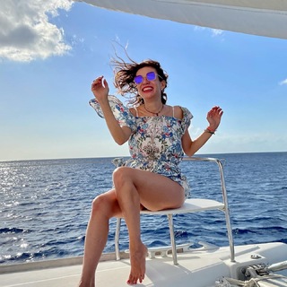 Ingrid Coronado feet photo thumbnail