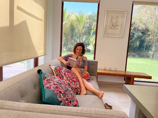 Ingrid Coronado feet photo thumbnail