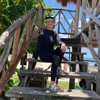 Ingrid Coronado feet photo thumbnail