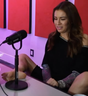 Ingrid Coronado feet photo thumbnail