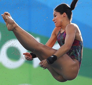 Ingrid De Oliveira feet photo 11
