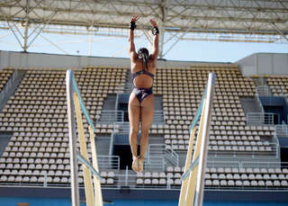 Ingrid De Oliveira feet photo 4