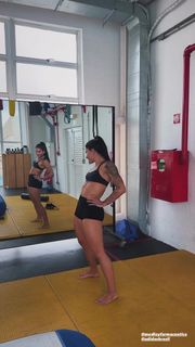 Ingrid De Oliveira feet photo 7
