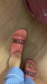 Ingrid Guimarães feet photo 18
