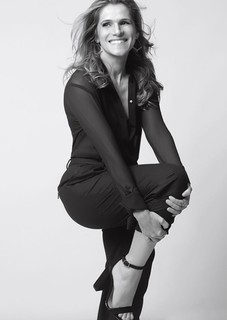 Ingrid Guimarães feet photo 6