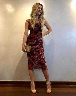 Ingrid Guimarães feet photo 17