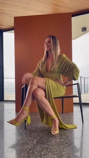 Ingrid Guimarães feet photo 7