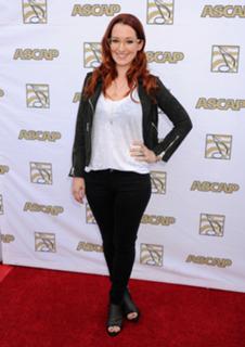 Ingrid Michaelson feet photo 14