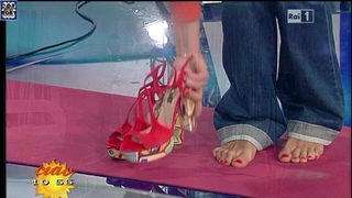 Ingrid Muccitelli feet photo 2