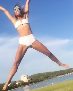 Ingrid Muccitelli feet photo 3