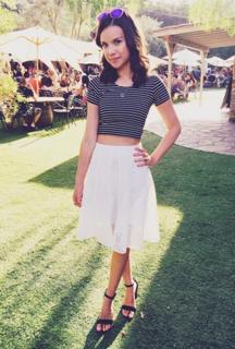Ingrid Nilsen feet photo thumbnail