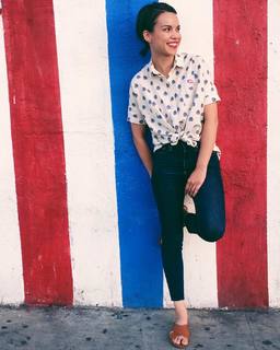 Ingrid Nilsen feet photo thumbnail