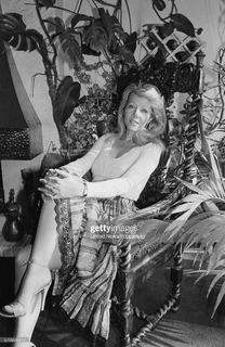 Ingrid Pitt feet photo 11