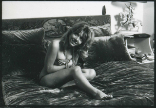 Ingrid Pitt feet photo 12