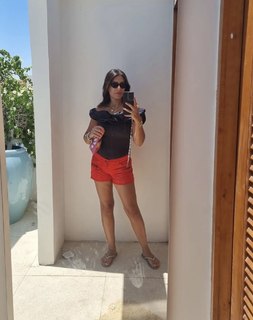 Injy El Mokkaddem feet photo thumbnail