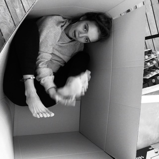 Inka Williams feet photo thumbnail