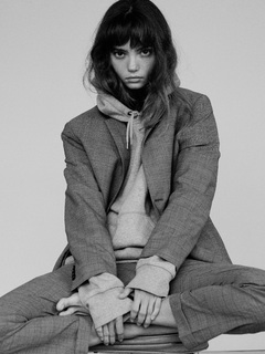 Inka Williams feet photo thumbnail